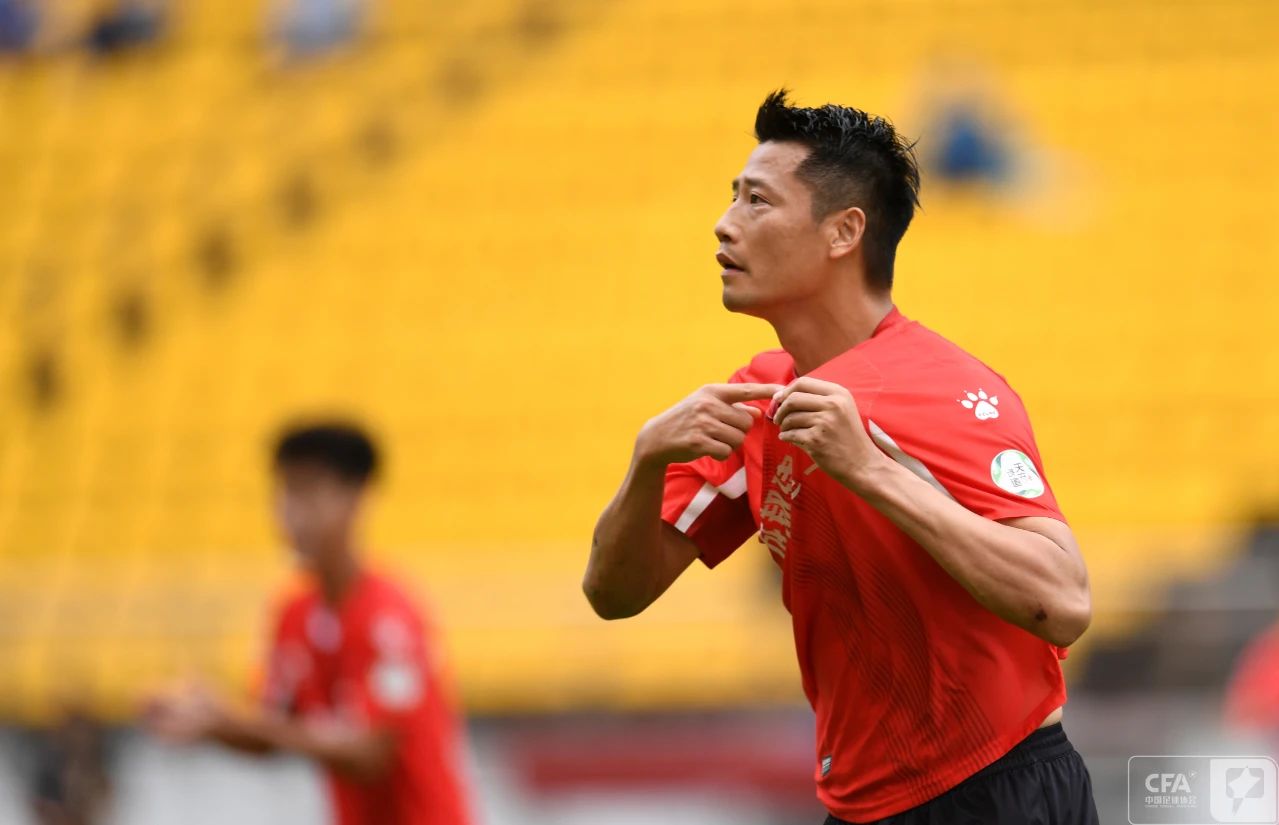 海报旭日东升,海报聚光点