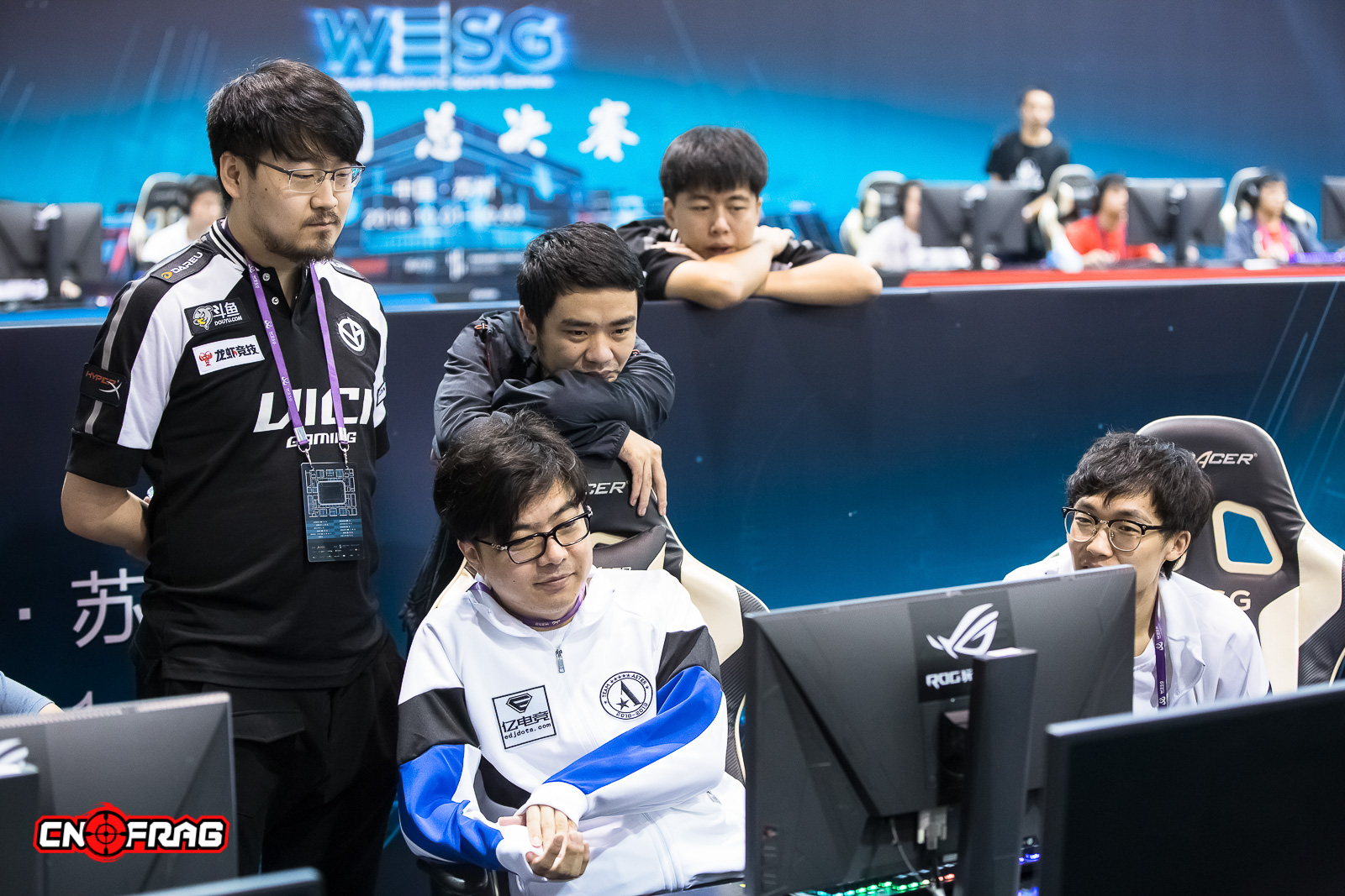 cnFrag2018年度电竞图片-TheYearinPhotos