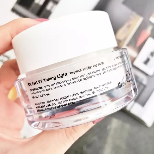 同样都是素颜谁的更好看,为什么男的说喜欢你素颜