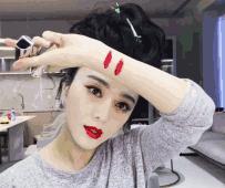 白百何有多霸气,白百何最新拍照姿势