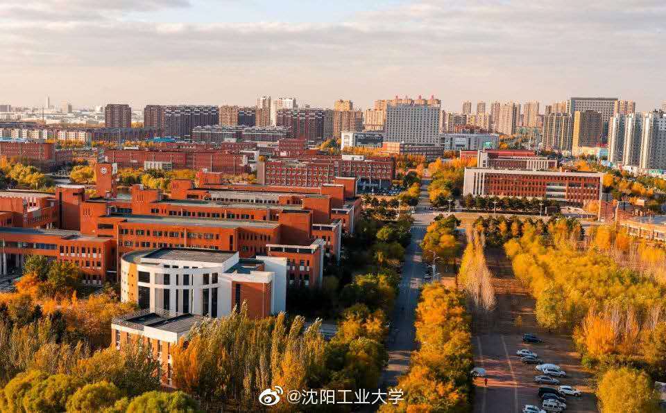 被央视点名表扬的4位明星,被央视点名的三个人