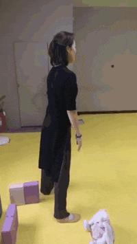 开心一刻gif下雨天,搞笑gif笑到肚子疼意外瞬间特辑