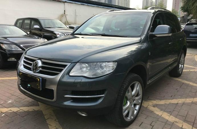 当年2008年途锐多少钱,途锐当年有多牛