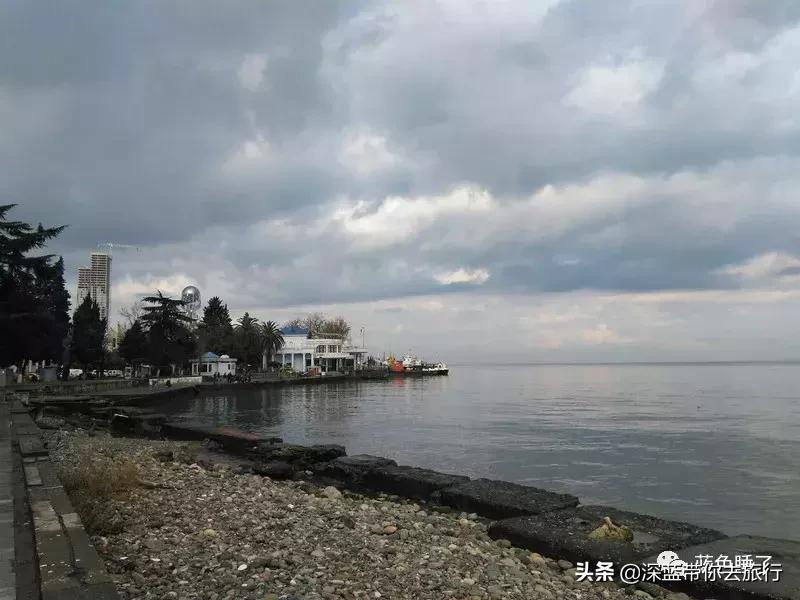 格鲁吉亚黑海旅游攻略,格鲁吉亚夜晚旅行