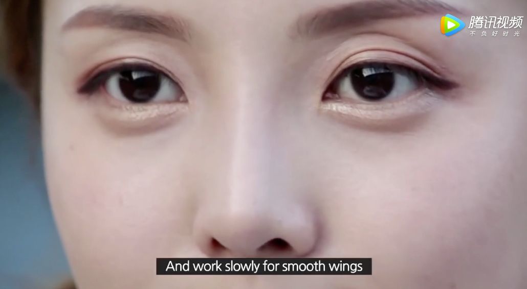 袁姗姗、唐嫣、马思纯的“伪素颜”，满满都是眼妆的硬技巧