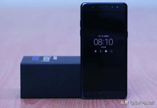 华为手机不用开机显示时间怎么调,华为手机不用亮屏也可以看时间