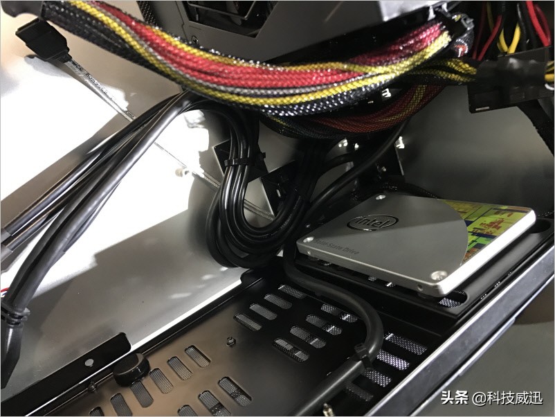 小巧的家用综合主机电脑硬件装机教程迷你静音