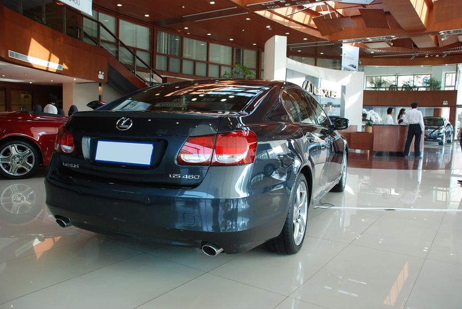 2006年丰田锐志3.0零百加速,锐志3.5机械增压零百加速