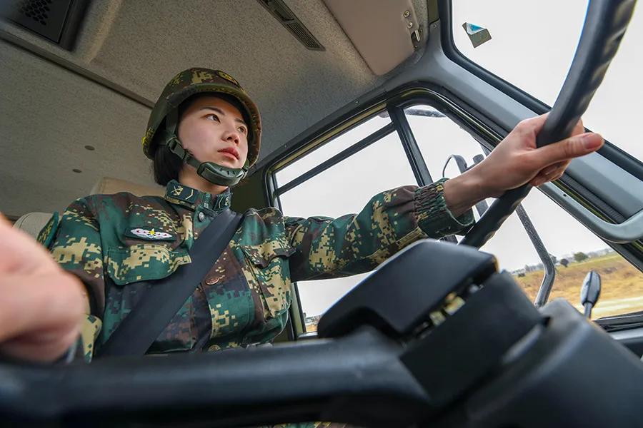 有哪些女兵,真实的女兵是谁