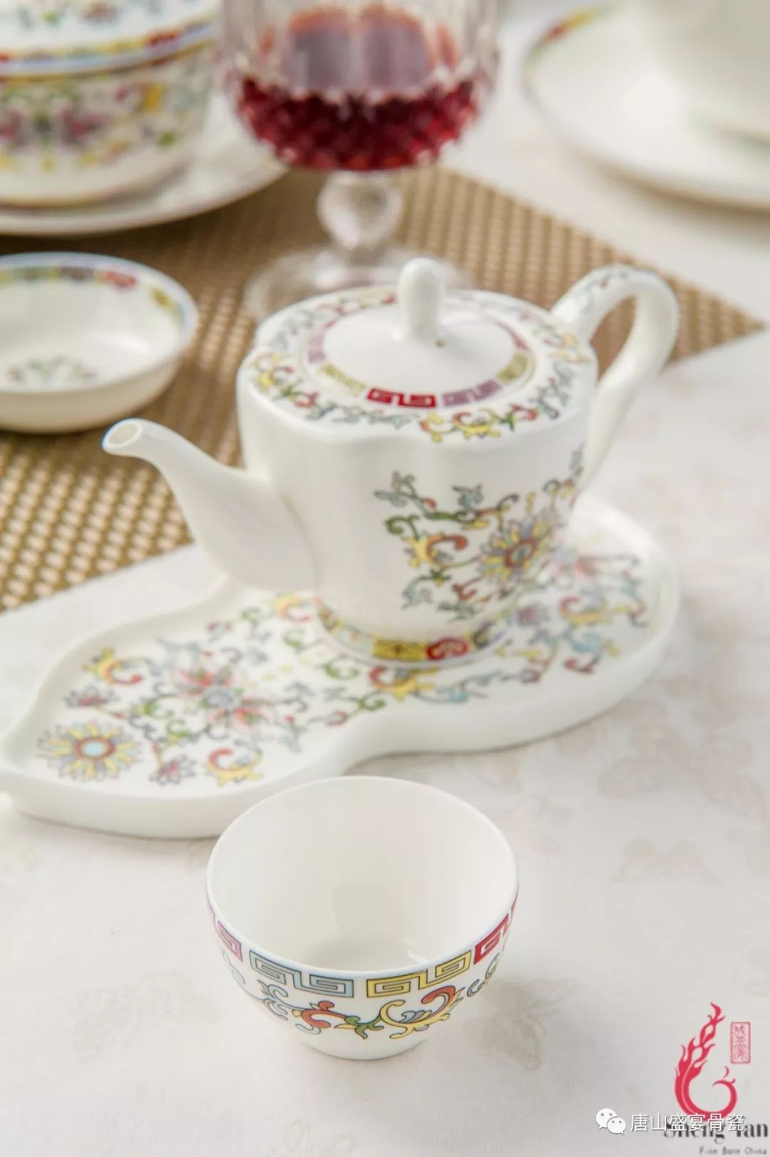 骨质瓷的由来,骨质瓷介绍