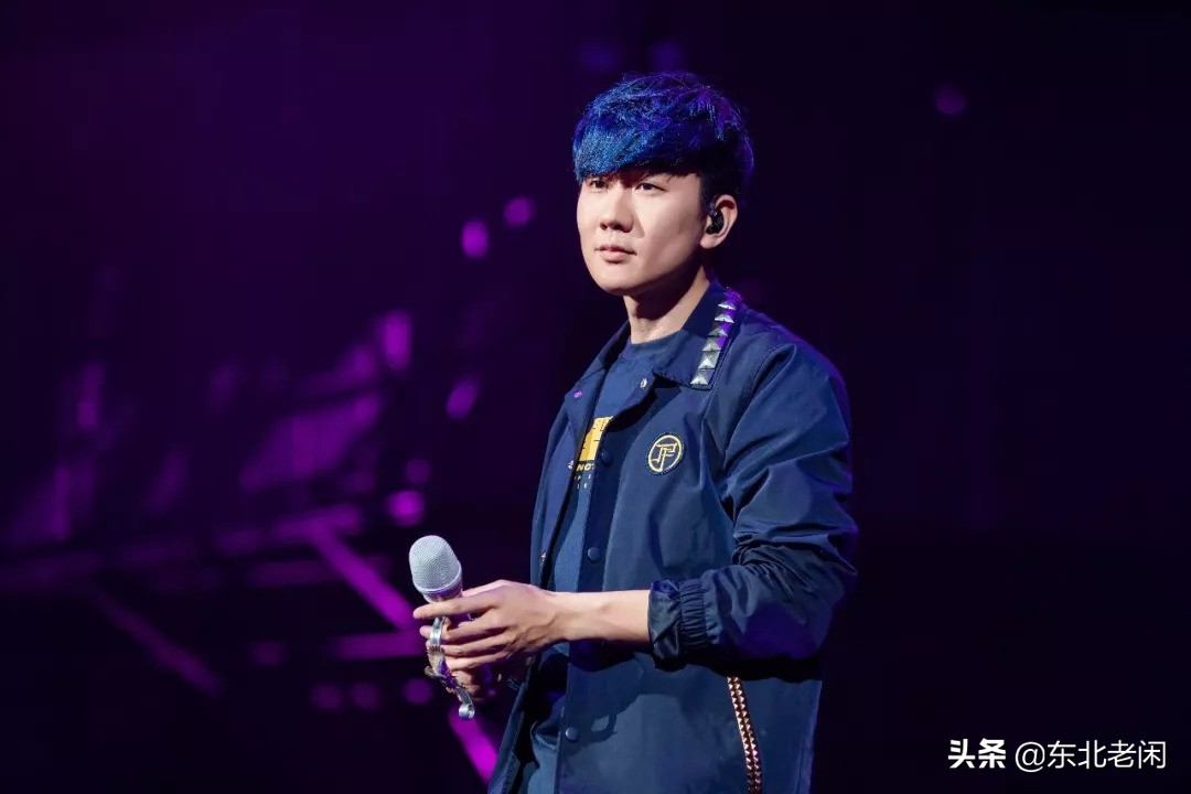 林俊杰贝克汉姆同款,林俊杰曼联