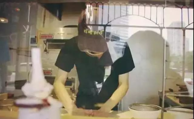 玛格利塔披萨好还是尊宝比萨好,玛格利塔披萨推荐