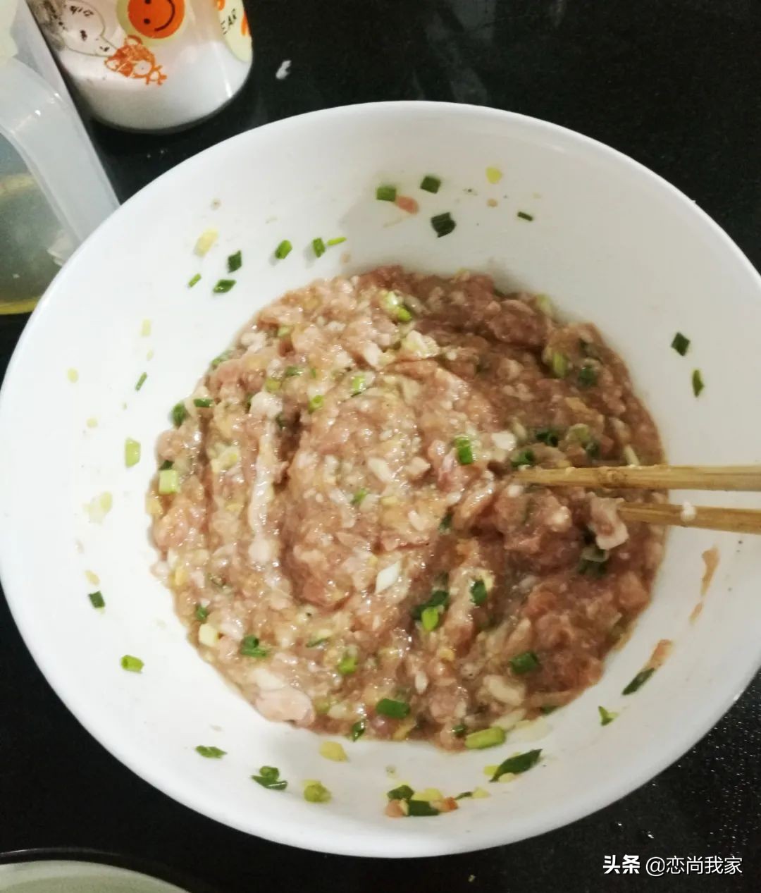 肉和啥菜做包子馅最好吃,给孩子做什么馅的肉包子好吃