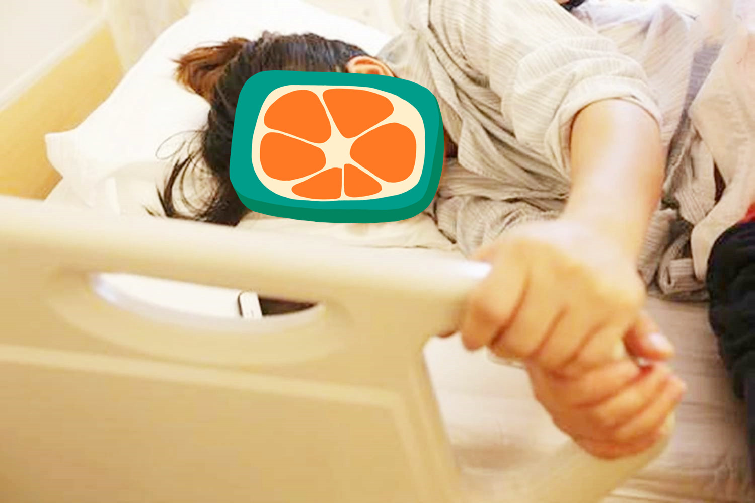 顺产的时候助产士挤压肚子吗,生孩子顺产需要叫助产士嘛