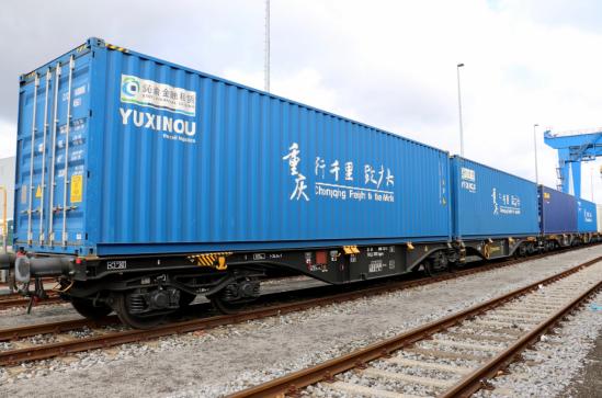 中欧班列架起开放新通道,中欧班列搭建经贸合作新平台