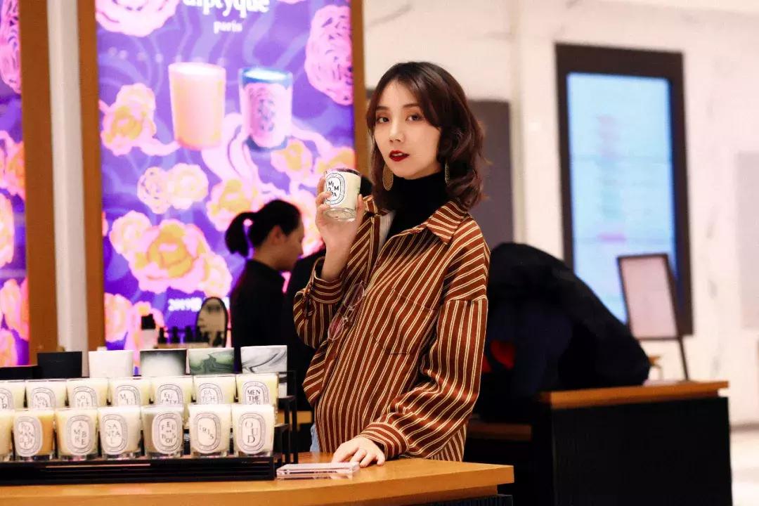 提升妆容精致度的化妆品,可以提升妆容质感的化妆品