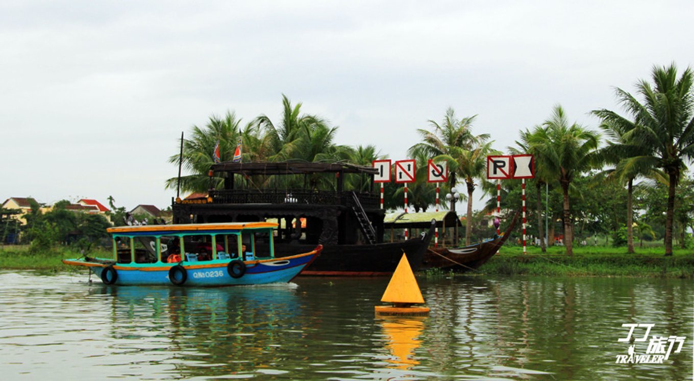 波澜不惊可以形容水面吗,描述海上邮轮的感觉