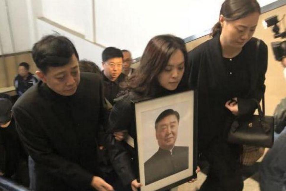 郭德纲为什么没参加师胜杰告别会,师胜杰得的胰腺癌还是肝癌