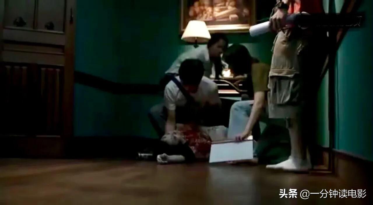 《鬼片场》拍摄现场闹鬼所有工作人员被吓跑只有美女演员不知情