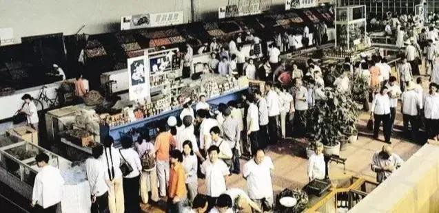 太原来钟楼街感受传统和潮流共振,一个太原钟楼街为何如此吸引众人