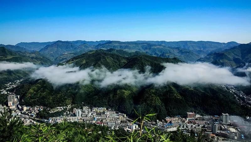 第一个全域旅游城市,全域旅游目的地