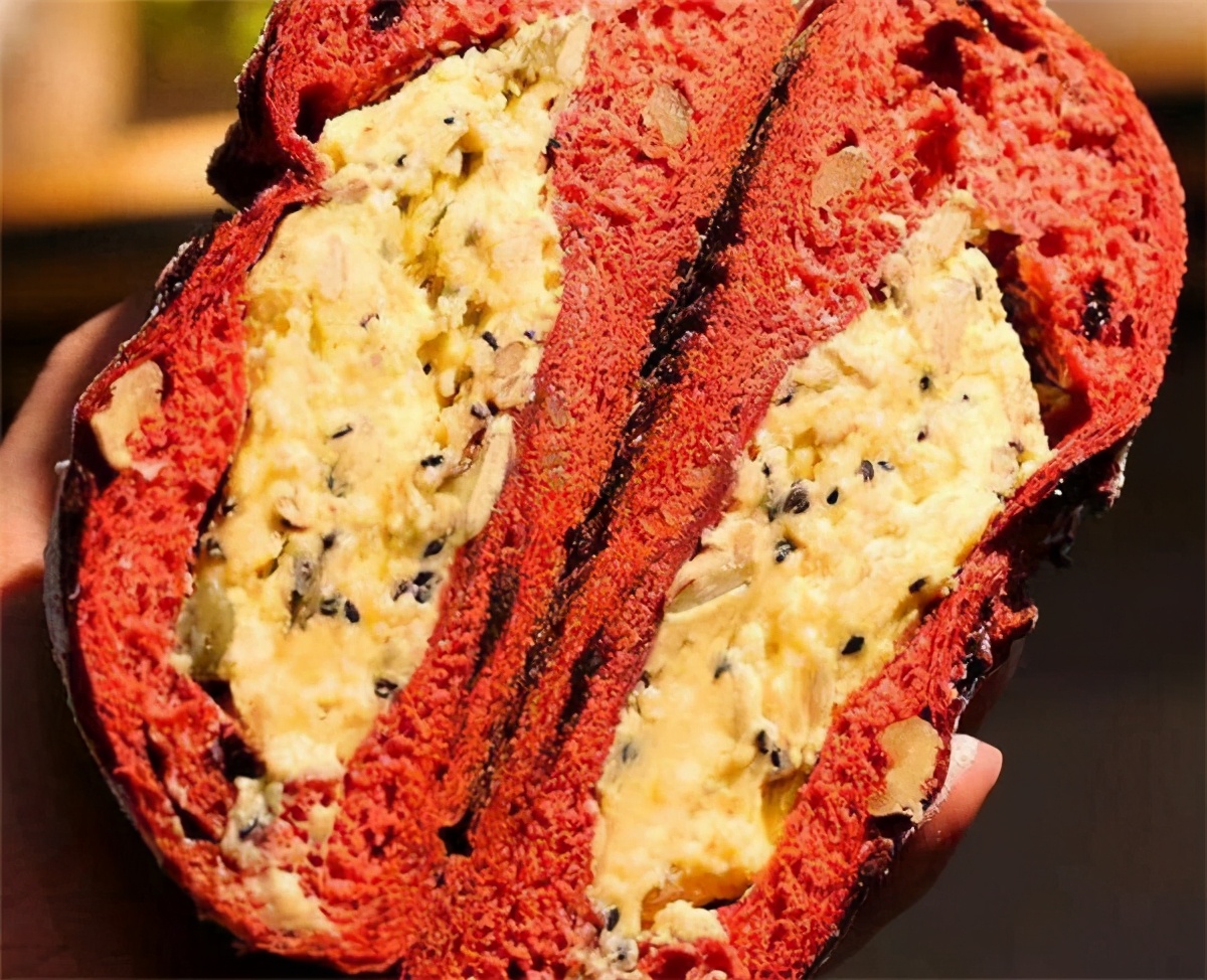 为什么欧洲的面包很难吃 (欧洲面包为什么不变软)