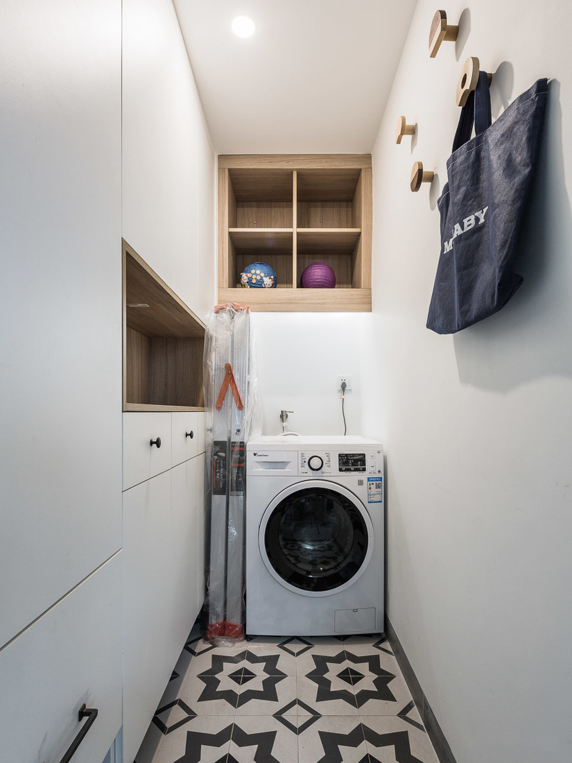 新房装修小洗衣机放哪里比较好,小户型卫生间洗衣机怎么放