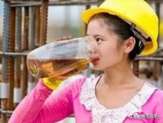 为什么有的吊友喜欢把老婆带身边？3个原因，很现实