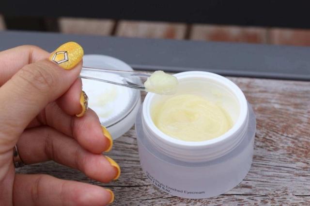 眼霜怎么用才是正确的呢,眼霜早晚都要用吗眼霜要怎么用