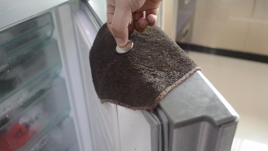 冰箱回气管结冰结霜怎么办,海尔冰箱结冰结霜怎么办教你一招