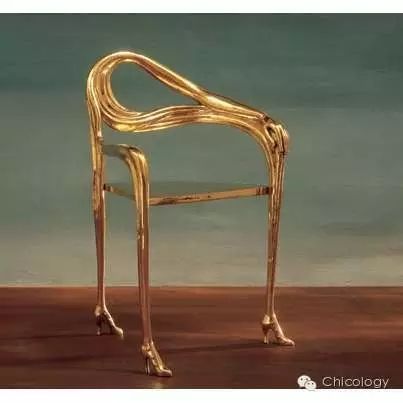 活在梦境的现实世界