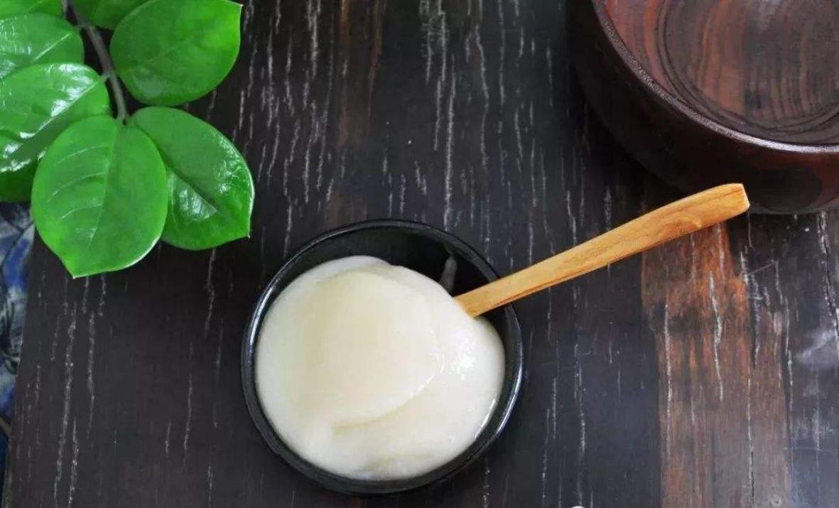 孩子咳嗽喝蜂蜜有用吗,小孩子咳嗽蜂蜜和雪梨能吃吗