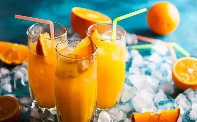 从食品到生活用品,从饮料到营养棒再到果冻