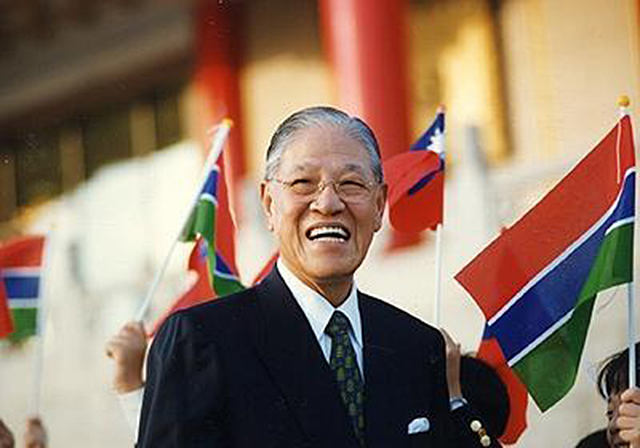 台海危机已过24年,如今的三军,有没有能力实现当年演习目标?