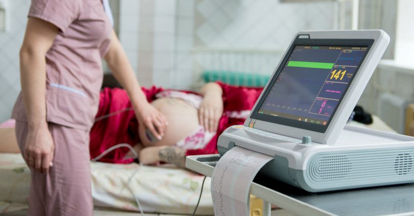 幽默通俗易懂，羊水穿刺、基因测定怎么选？