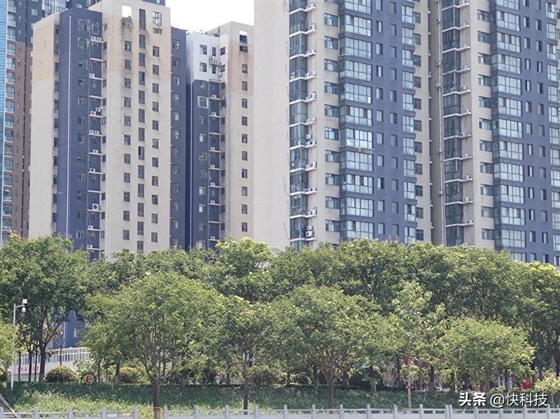 摩托罗拉edge轻奢版和摩托罗拉s30,摩托罗拉edge轻奢版跑分多少