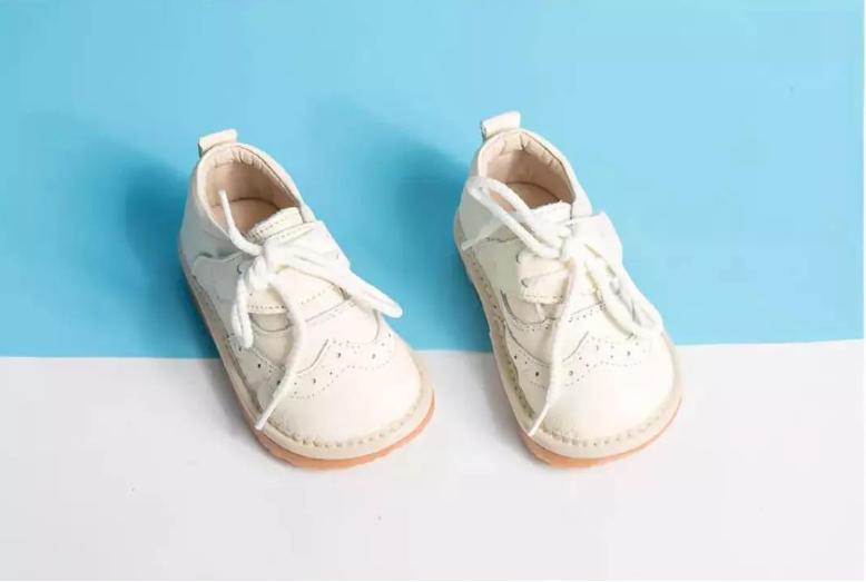 婴儿怎么买鞋比较好,儿童买鞋怎么买最合适