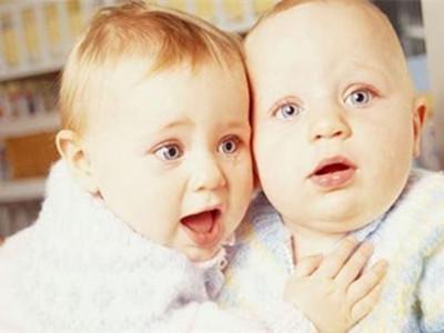 什么病因导致智力低下呢,新生儿智力低下病因