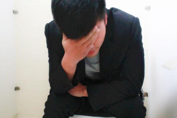 长期口臭怎么治最快最有效,口臭很尴尬9个方法轻松消除口臭