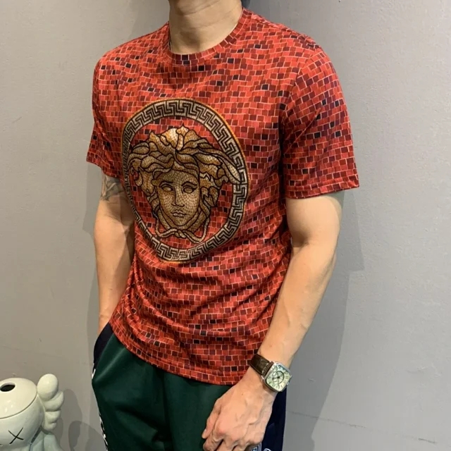 范思哲全球限量版短袖,范思哲t恤价格专柜正品