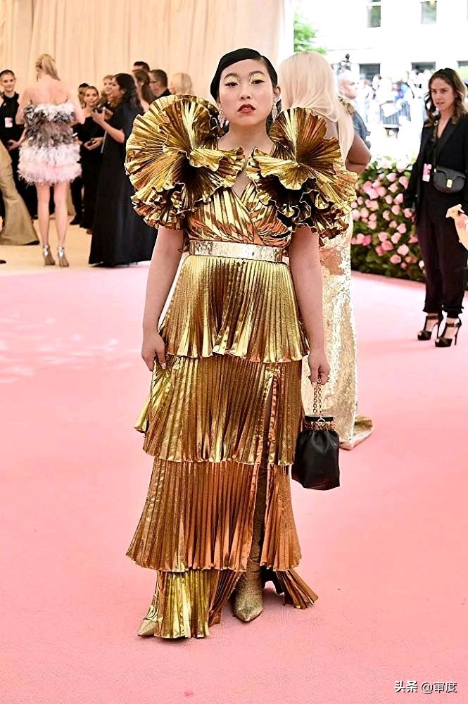 日本武士集体切腹仪式,为什么西方历史认为日本是受害者