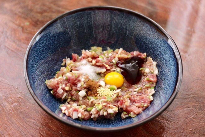 炸藕合的面糊加食用油起什么作用,炸藕合怎么做才酥脆好吃