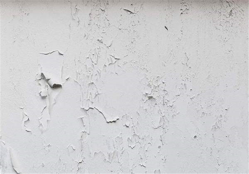 墙面受潮开裂怎么办,墙面受潮起皮脱落找谁处理