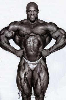 如何练成罗尼.库尔曼那样的蝙蝠背？