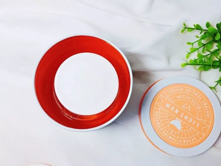 十大公认好用便宜的美白素颜霜,美白效果超好的素颜霜