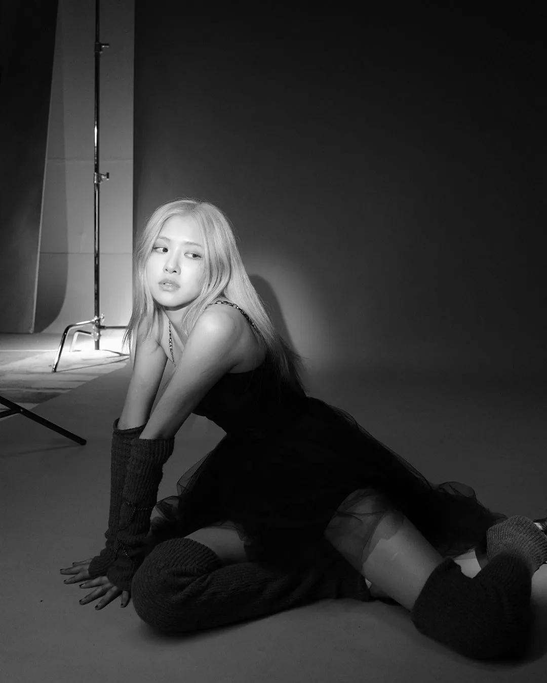 blackpink的朴彩英rosie,blackpink朴彩英澳洲玫瑰歌名