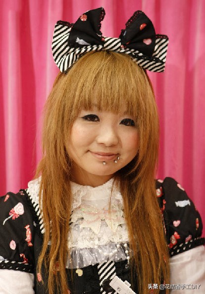 洛丽塔Lolita蝴蝶结，附详细教程，只看“lo娘”服饰，别看相貌哈