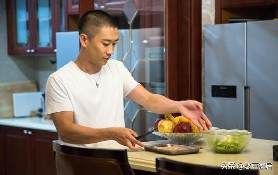 曹云金真正离开德云社的原因,曹云金离开德云社就买别墅了吗