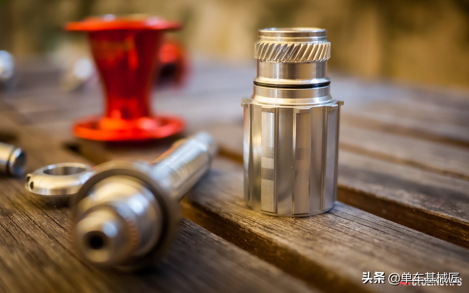 自行车花鼓阻力大解决方法,自行车花鼓挑选技巧图解说明