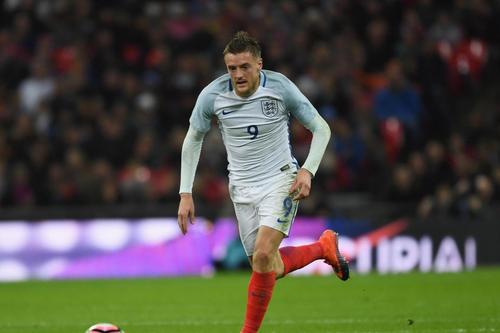 大器晚成瓦尔迪,24岁踢职业足球有机会吗